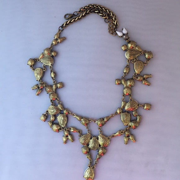 New! Blue/White Statement Necklace - Picture 4 of 5